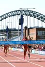 Brenda Martinez (USA) beats Hannah England in the one mile at the 2012 BUPA Great North CityGames.